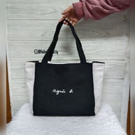 Agnes B Voyage Women's Canvas Tote Bag