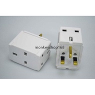 UK 13A 3WAY ADAPTOR PLUG