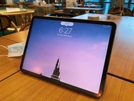 iPad Pro 11 inch + screen protector