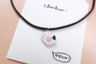 by.dorisliu - emoji choker 喵喵meow小手掌 人手刺繡 短頸鏈