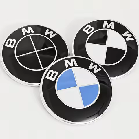 1/2Pcs For BMW E46 E90 F30 F10 F20 G20 E87 E63 E60 F01 F02 G14 74mm 82mm Car Front Hood Emblem Trunk