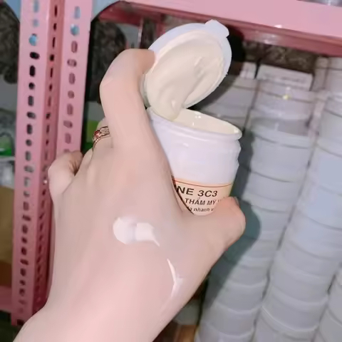 Kem Body Kích Trắng Abutine 3c3 Whitening Body Reduce Dark Skin Blemishes, Moisturize, Smooth And Br