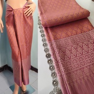 PV01011 ผ้าถุงแพรวา ผ้าถุง ผ้าแพรวาผ้าไทย ผ้าไหมสังเคราะห์ ผ้าไหม ผ้าไหมทอลาย ผ้าถุง ผ้าซิ่น ของรับไหว้ ของฝาก ของขวัญ