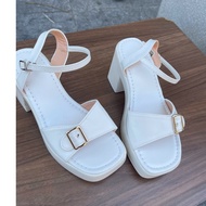 Women's Sandal, 2 colors, black and white, 8-inch sole, soft and easy to wear, flattering feet T18