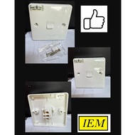 IEM 1Gang 2Way Switch (CLEARANCE)