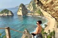 2D1N Tour Nusa Penida dari Bali (Termasuk Akomodasi)