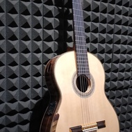GITAR KLASIK NYLON ISTIMEWA FULL SOLID