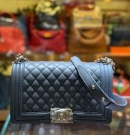 全新 Chanel Boy 25cm Grey Caviar 荔枝皮上膊斜咩袋