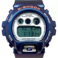 卡西歐 G-SHOCK DW-6900FL-6M METALLIC-G 腕錶，採用偏光金屬漆，FRF 街頭款，2001 年 6 月發布，Mikunigaoka 店 ITMZZWNA1DNA