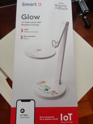 Smart D 智能護眼檯燈連無線充電(小熊維尼款)