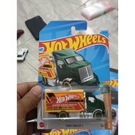 Hot wheels hiway hauler 2
