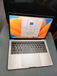 Macbook pro 13 2017  16gb ram 新電New Battery
