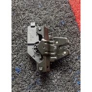 USED JAPAN BMW E46 REAR BONNET LOCK 4WAYA
