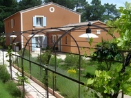 安博爾酒店 (Hotel Les Ambres)