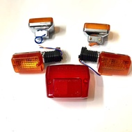 Đèn xi nhan- Bộ đèn xi nhan và đèn hậu xe cup 82 củ xi nhạn giá cho 1 đôi Phụ Tùng Xi Nhan