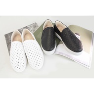 Fufa Shoes [Fufa Brand] Breathable Comfortable Star Punching Lazy Shoes-Black/White Women's Flat Soft-Soled White Hole R20