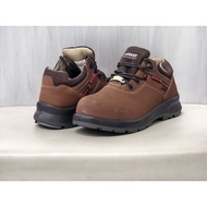 LIGHT WEIGHT OSCAR SAFETY SHOES 832 ESD AND METAL FREE