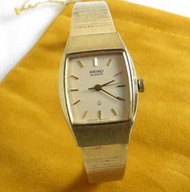 ੈ✿ SEIKO 精工 金色女錶 日本製 全鋼鍍金錶款 酒桶型錶面 米白色錶盤 大三針 走時精準 大方有型 典雅高貴