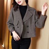 Crop Plaid Jacket Outerwears Short Gray Loose Clothes Coats for Women Check Luxury Chic and Elegant High Quality Blazer Woman