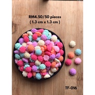 RM4.50/50 pieces : TF-016 - Resin - Bunga - Flower - 1.3 cm x 1.3 cm
