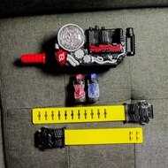 USED BANDAI DX Build Driver Belt ( Missing Belt Stopper ) + 2x DX Fullbottle Kamen Rider Build