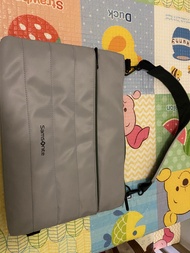 Samsonite 灰色筆電包