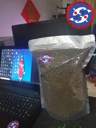 Cám Cá Porpoise Growth( tăng trưởng ) thức ăn cao cấp cho cá Koi chiết ra túi ZIP ( trọng lượng 1kg