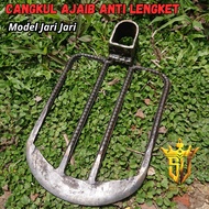 Cangkul Anti Lengket Model Jari Jari -Pacul Sawah Tanah Anti Nempel