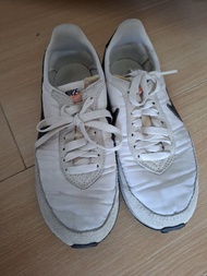 Nike Daybreak Type 女裝運動鞋