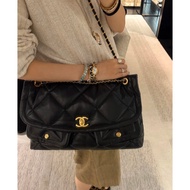 26k Bag New Style hb Cloud Bag Large Diamond Check Messenger Bag Double Pocket Large Capacity Bag Ai