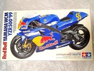 1/12 田宮 雙星 Tamiya Red Bull Yamaha WCM YZR500 '99