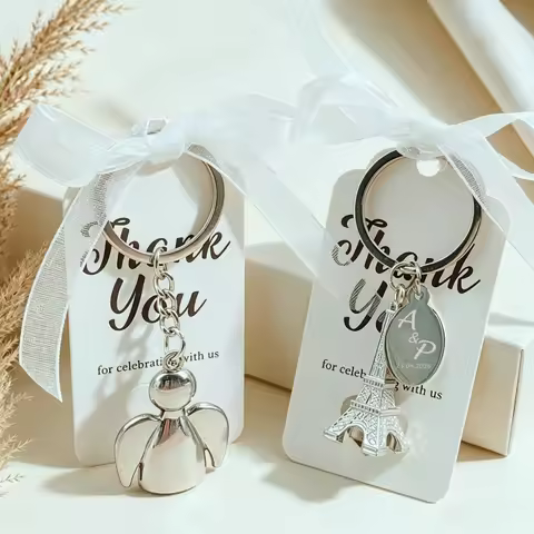 Parisian Eiffel Tower keychain Eiffel Party Gifts Wedding Favors For guest keychain French Souvenir 