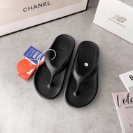 🍑可享消費券優惠🌸Taw&Toe x New Balance 5601系列 黑色韓版人字拖 男女同款 36-45碼