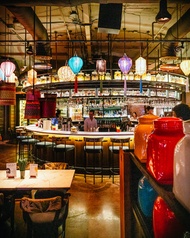 Lily Fu's Asian Bistro at Mercure Bangkok Sukhumvit 11