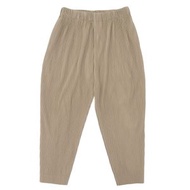 成色極佳： HOMME PLISSE ISSEY MIYAKE MIYAKE 2022 褶襉長褲，米色，2碼，HP21 JF193，正品，男士