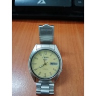 Vintage Seiko 5 Automatic ( pre-owned)