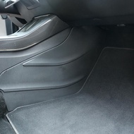 Tesla Model Y 2024 Center Console Side Kick Pad TPE 2-piece Set (ModelY(2024HW4.0))