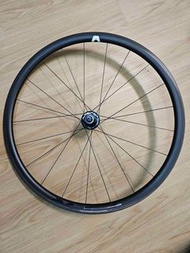 Giant SLR1 30mm 單後輪（支援無內胎系統）/Giant SLR1 30mm brand new (clincher)