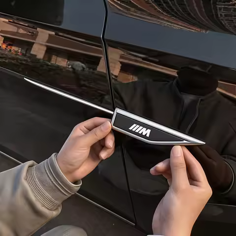 2Pcs Car Side Fender Knife Stickers Emblem Badge Decals Trim Styling For BMW G80 G06 G07 G42 G14 G15