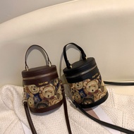 Mini bucket bag christy ng bucket Little Bear Graffiti Bucket Bag 2021 New Style Cylinder Bag Niche 