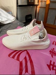 「 二手鞋 」 Adidas x PHARRELL WILLIAMS 女版運動休閒鞋 US7.5（白粉）鐵5