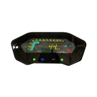 แผงหน้าปัดมอเตอร์ไซค์ Little Monster อุปกรณ์ปรับแต่งแผงหน้าปัด LCD ทำจากเหล็กเงินแกะสลัก ตัวนับไมล์