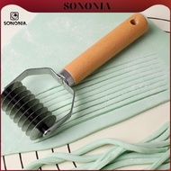 SONONIA 4 Pieces Lattice Roller Cutters, with Wood Handle, Lattice Docker Pastry Cutters for Cafe
