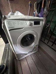 用左一年既Indesit 7kg洗衣機