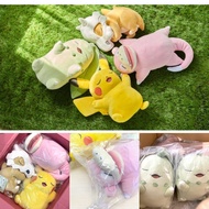 眼罩有現 [🇯🇵日本代購-落訂後約兩星期到貨］Mocchiri Pokemon Sleep 比卡超 Pikachu 呆呆獸 小呆獸 Yadon 卡拉卡拉 菊草葉 Chikorita 睡覺毛公仔|Pok