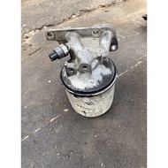 ISUZU ELF NPR81 ENGINE 4.8cc 4HL1 OIL FILTER BRACKET HOUSING 🇯🇵JAPAN USED HALF CUT  [READY STOCK]
