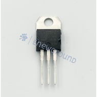 Voltage regulator (L7809, 9 VDC)