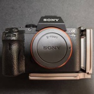 Sony a7m2 相機（包電池、充電器、L架）