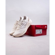 680 V8 Running Shoes - ANGORA ARID STONE