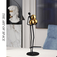 (GRSU) 1 Piece Creativity Figure Statue Modern Abstract Art Metal Iron Art Sculpture Home Decoration